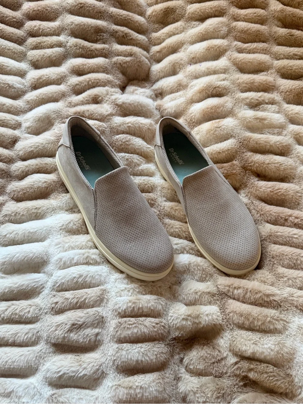 Dr. Scholl's Women’s Beige Slip-On Sneakers